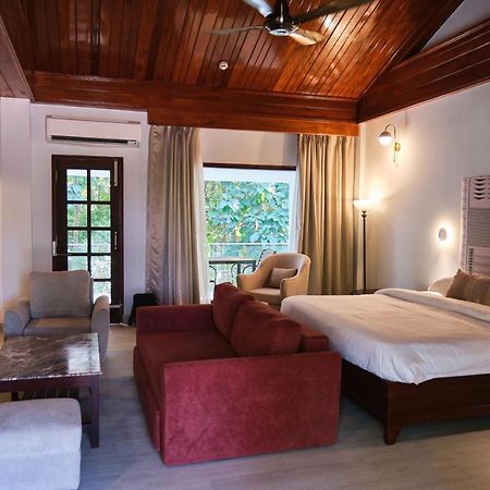 Zone Niathu Dimapur By The Park Hotell Eksteriør bilde
