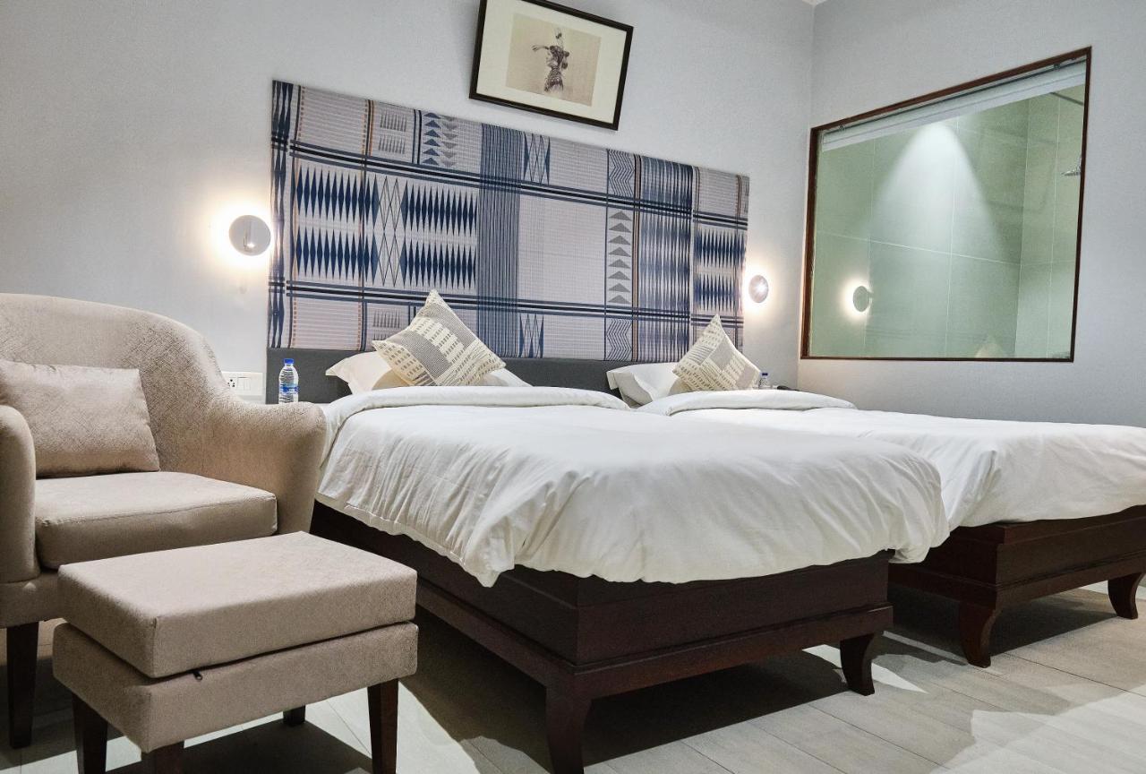 Zone Niathu Dimapur By The Park Hotell Eksteriør bilde