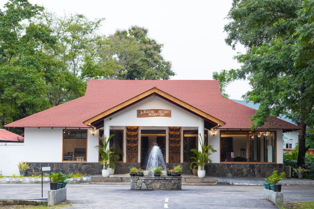 Zone Niathu Dimapur By The Park Hotell Eksteriør bilde