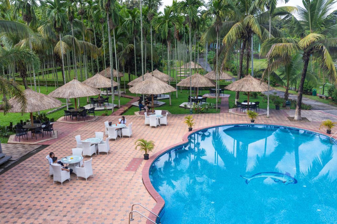 Zone Niathu Dimapur By The Park Hotell Eksteriør bilde